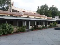 투어리스트 홈 로징