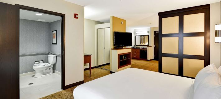 Hyatt Place Chicago Warrenville Naperville Hotels in DuPage County