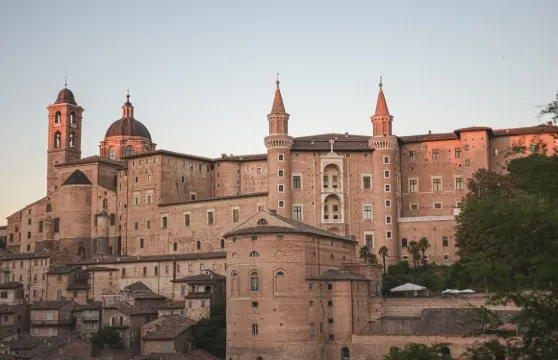 安提考夫羅酒店