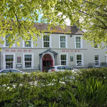Emmet Hotel