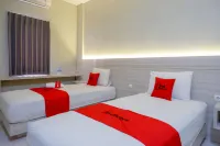 RedDoorz Syariah near PRPP Semarang Hotel di Semarang Barat