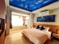 Hideaway Hotels in Hang Dong