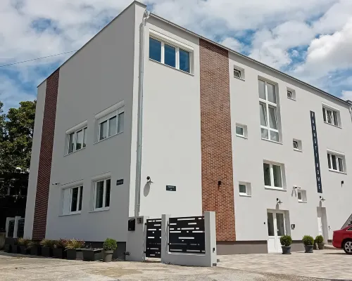 Radnoti Home Hotels in Veszprem