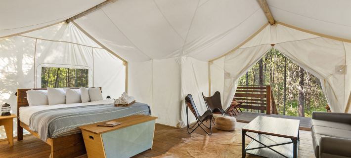 Under Canvas Glacier Hotels in Flathead County