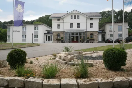 Hotel Donaublick Отели в г. Пфуллендорф