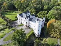 Schloss Schlemmin Hotels in Hessenburg