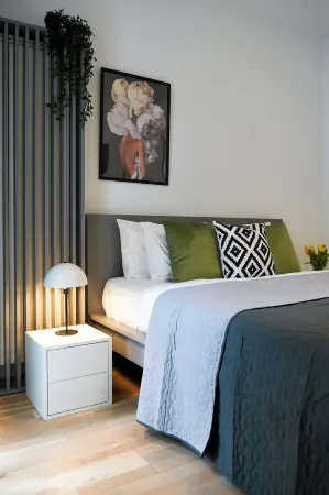 Ana - Cozy & Quiet Apt with Balcony & Garden View Отели в г. Пасеря