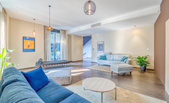 Icon H 404 Suite Micro Living