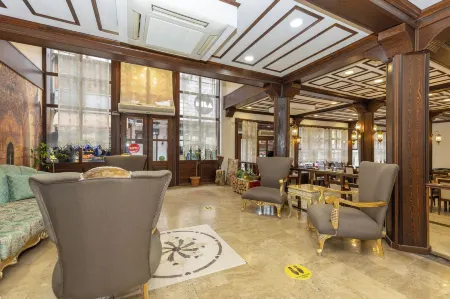 Bursa Grand FAMİLY Hotel & Spa Отели рядом с достопримечательностью «Bursa Grand Bazaar»