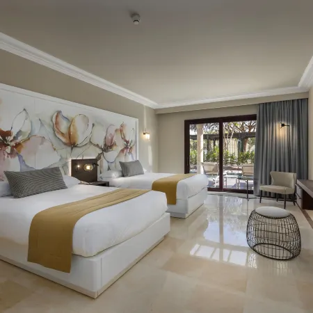 Unique Club at Lopesan Costa Meloneras Resort