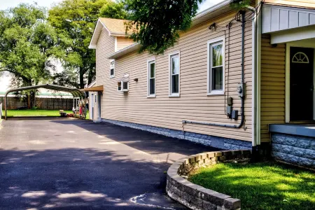 5 Bd/3 Ba-Near Expo/UL/Fair/Yum/Zoo Отели рядом с достопримечательностью «T3»