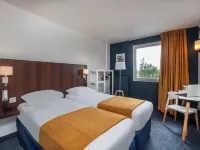 The Originals City, Hotel Ariane, Toulouse Sud Labège Hotels near Cité de l'Espace