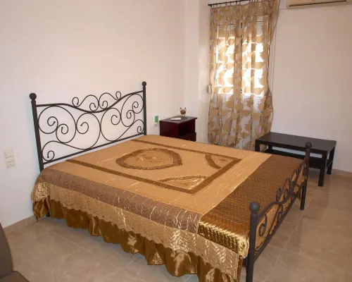 Nikolaou Apartments Ground Floor Ξενοδοχεία στην πόλη Κεραμίδι