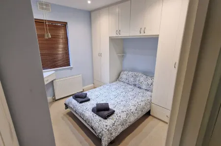 Light 1-Bed - London N8 - Free Parking - Fast WiFi