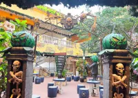 라 아시엔다 마리나 베이 자탄