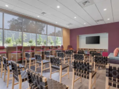 ทรู โดย ฮิลตัน กาสโตเนีย โรงแรมในแกสโตเนีย