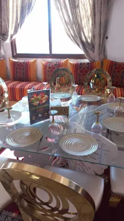 Hotel and Restaurant Kinan Отели в г. Таддамут