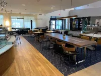 俄克拉何馬市北奎爾斯普林斯萬豪萬怡飯店 - 早餐