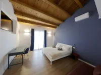 Argenteria5 Holiday Rooms Hotels near La Kalsa