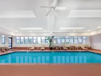 Lancaster Suites