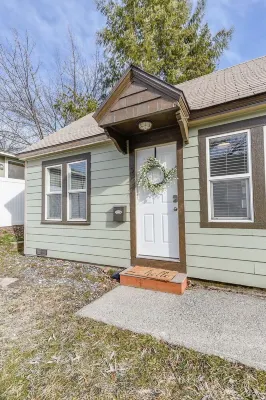 Fried Egg Flat Hotels in Moscow