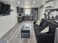 Spectacular Modern Luxury! Hotels in Tillamook