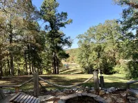 Perfect romantic getaway for the Holidays! Hotels in Marshall County