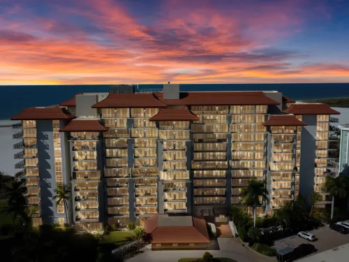 Spacious Balcony and Triangular Pool - Charming Beachfront Retreat