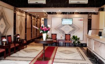 Leen Serviced Apartments