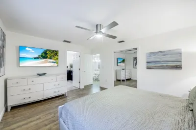Spacious Living Areas and Serene Outdoor Patio - Stylish Family Retreat Hotels near Walmart Supercenter