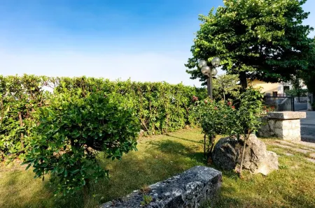 Hotel Colucci Отели в г. Монтелла