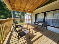 Thomas House Hotels in Tangipahoa Parish