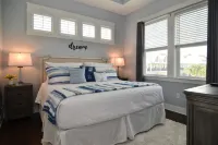Resort-Style Pools and Private Balcony - Charming Coastal Escape Hotel a Seacrest