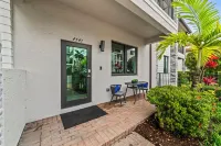 Group Paradise: Private Pool, Tennis Billiards L81