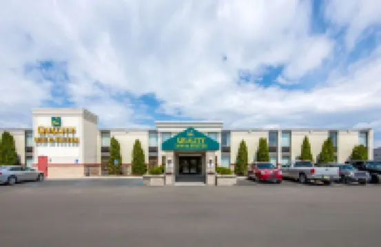 Quality Inn & Suites Các khách sạn ở 