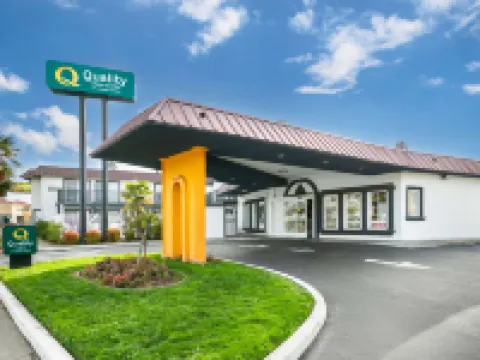 品質客房及套房 薩克拉門託縣酒店