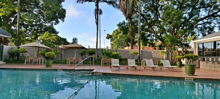 Holiday Inn HARARE by IHG Ξενοδοχεία στην πόλη Χαράρε