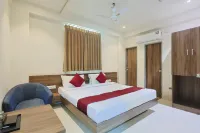 The Castle Crown - Hotel Scintilla, Somnath - balcony