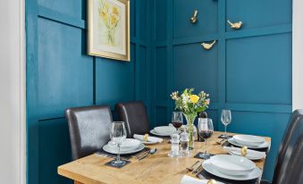 Vomero Holiday Apartments