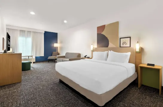 Spark by Hilton Missouri City Hotels in Missouri City