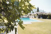 Hotel Tiefenbrunn Gardensuites & Breakfast - Pools