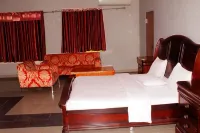 Garden City Marriott Hotel - 2-Star