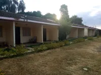 Family Comfort Hotel Các khách sạn gần Maiyan Stable