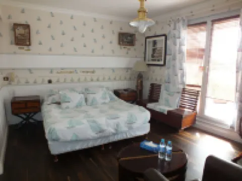 Hôtel - Restaurant - Salon de Thé le Beauséjour Hotels in Tregastel