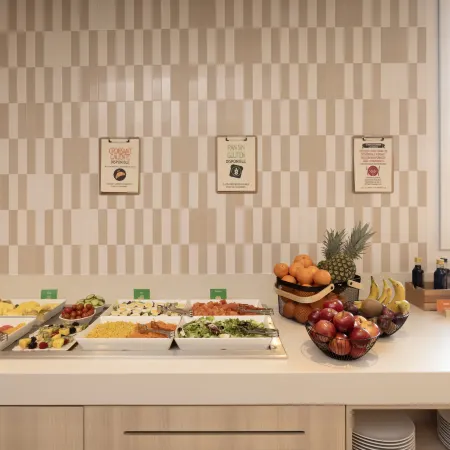 Hampton by Hilton Malaga Martiricos