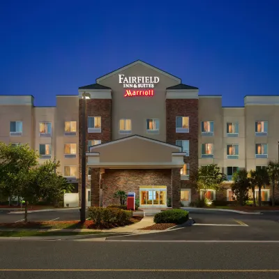 Fairfield Inn & Suites Jacksonville West/Chaffee Point Hotels near West Jacksonville