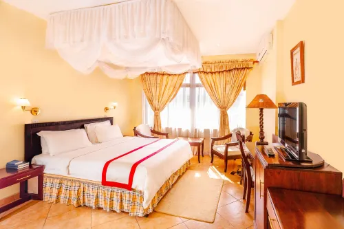 New Safari Hotel - 3-Sterne