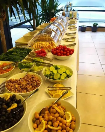 Alesta Seaside Residence Отели рядом с достопримечательностью «Sultans Aqua City»