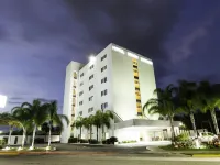 Hotel Misión Express Merida Altabrisa Hoteles cerca de Centro Comercial Altabrisa