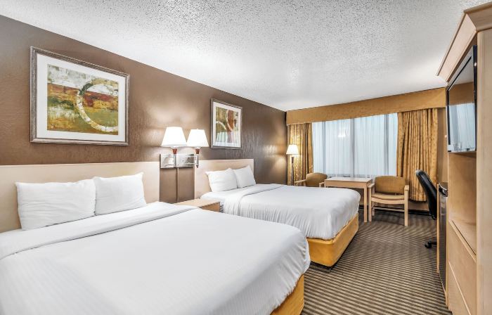 Seven Oaks Hotel Regina, SureStay Collection by Best Western